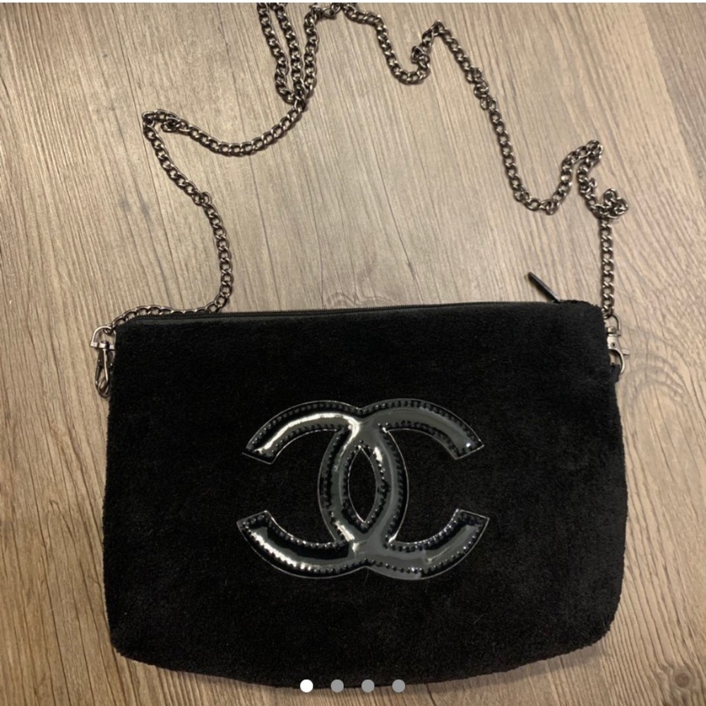 CHANEL PRECISION COSMETIC BAG